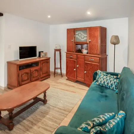 Amazing In Saint-alban-d'ay With Wifi Bagnols-sur-Cèze